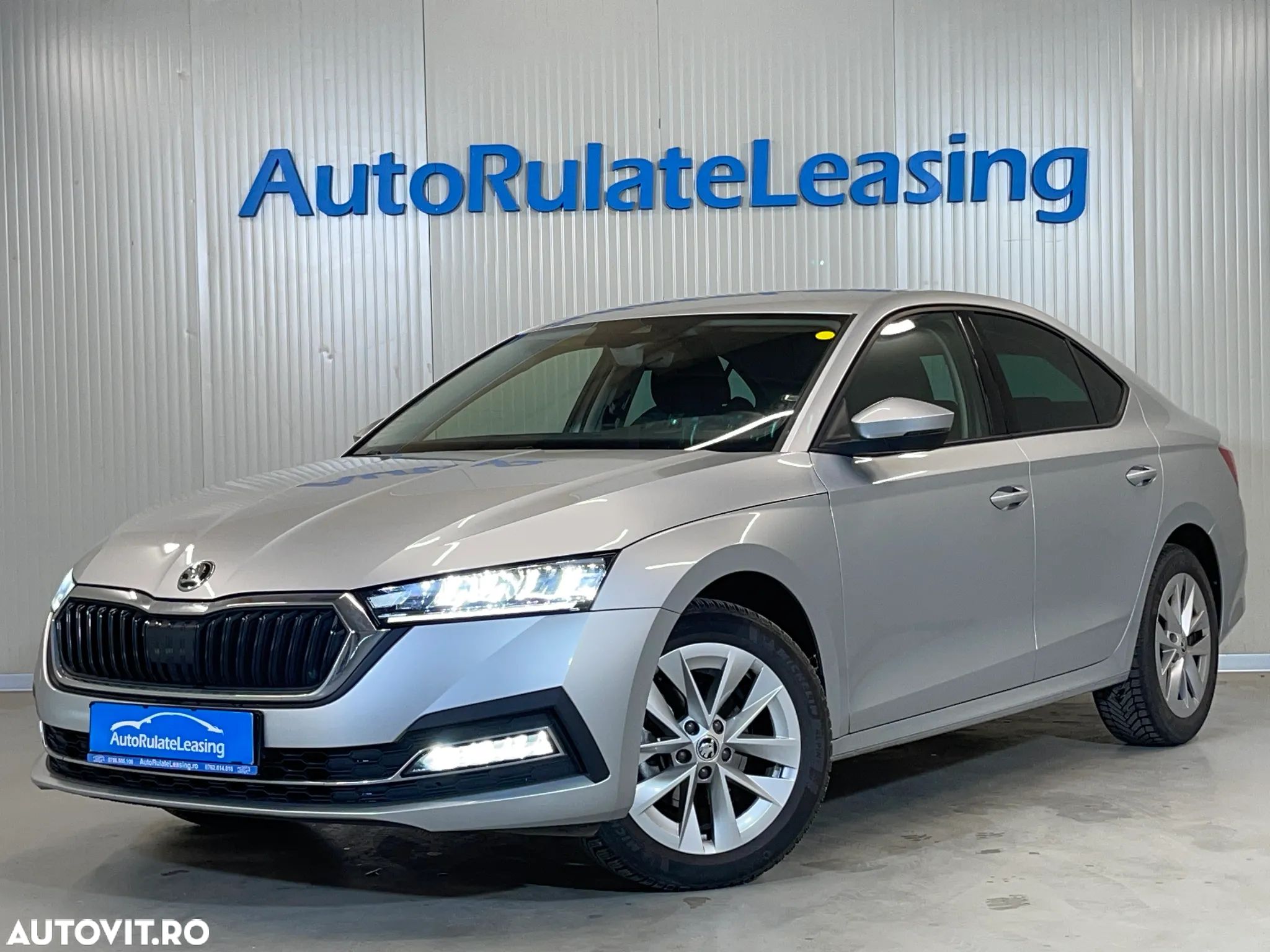 Skoda Octavia 2.0 TDI DSG Style - 1