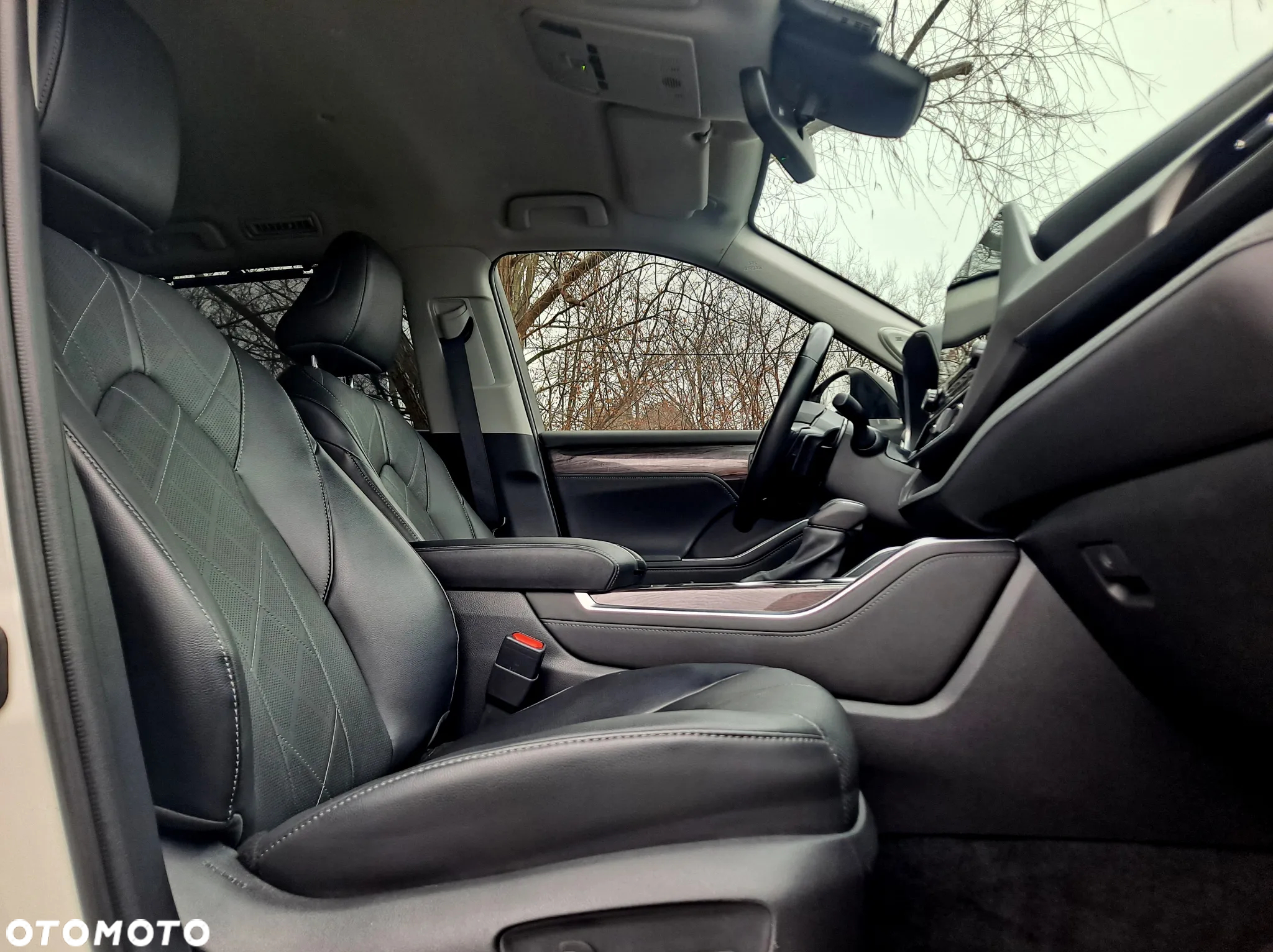 Toyota Highlander 2.5 Hybrid Executive - 6