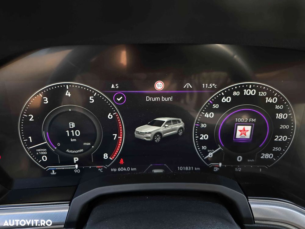 Volkswagen Touareg - 12