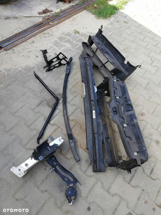 PAS PRZEDNI BMW F30 F31 ELEMENTY - 2