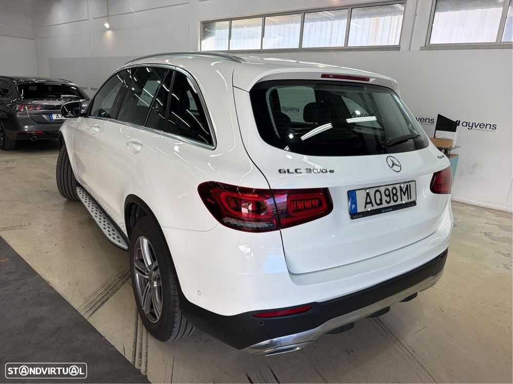 Mercedes-Benz GLC 300 e 4Matic - 3