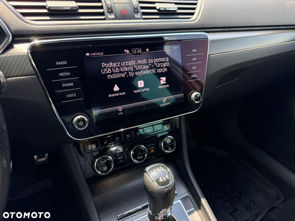 Skoda Superb 2.0 TSI 4x4 Sportline DSG - 15