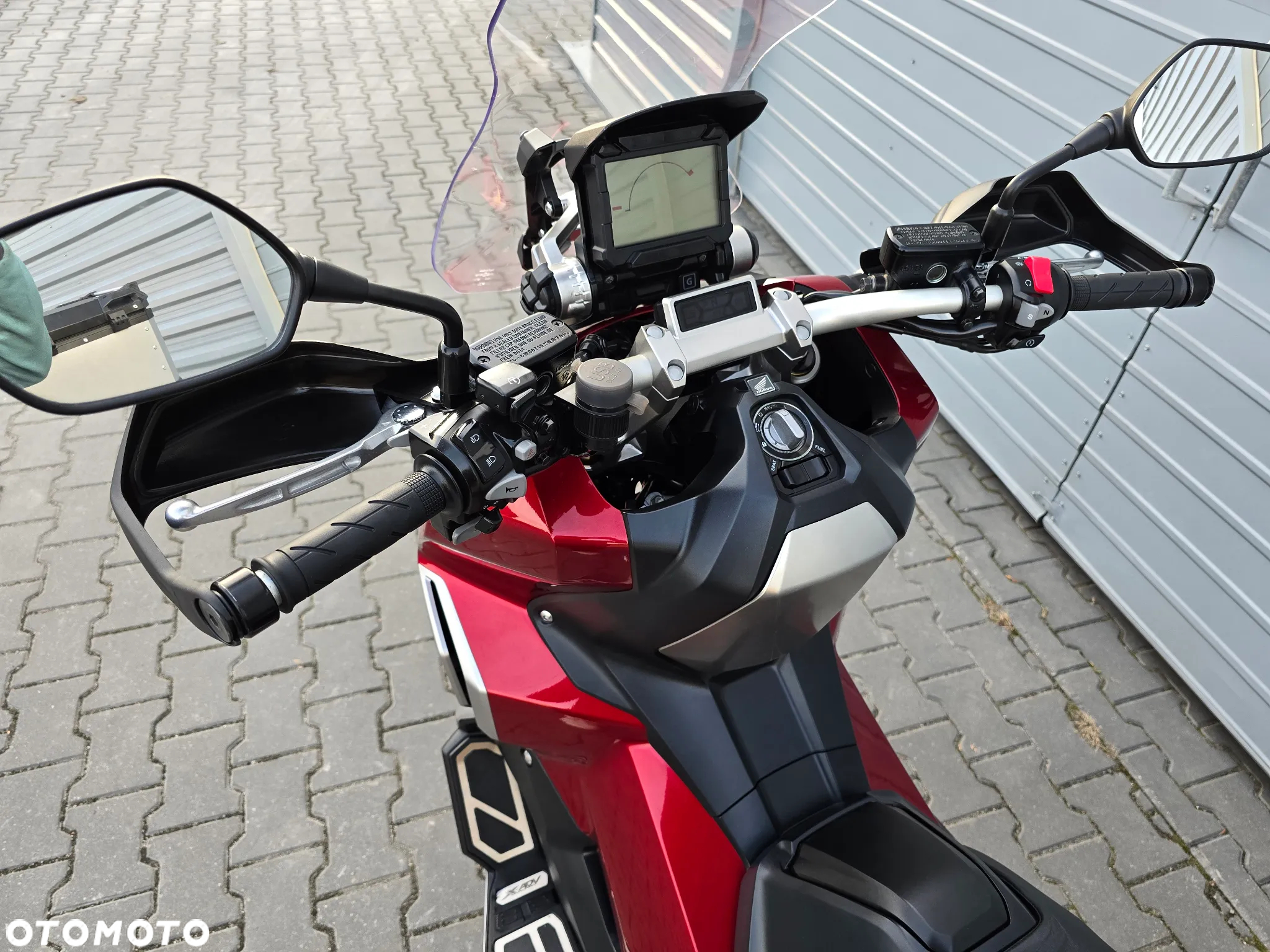 Honda X-ADV - 19