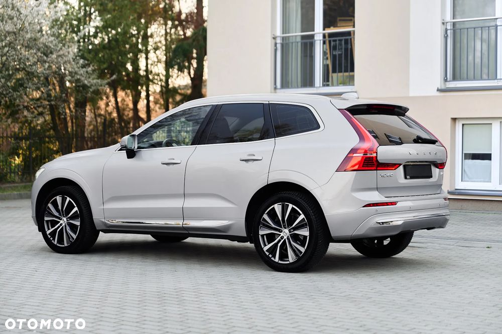 Volvo XC 60 B4 D AWD Inscription - 10