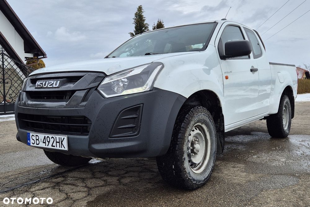 Isuzu D-Max 1.9 DC L - 13