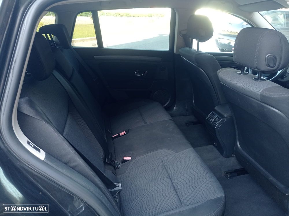 Renault Laguna Break dCi 110 FAP Dynamique - 9