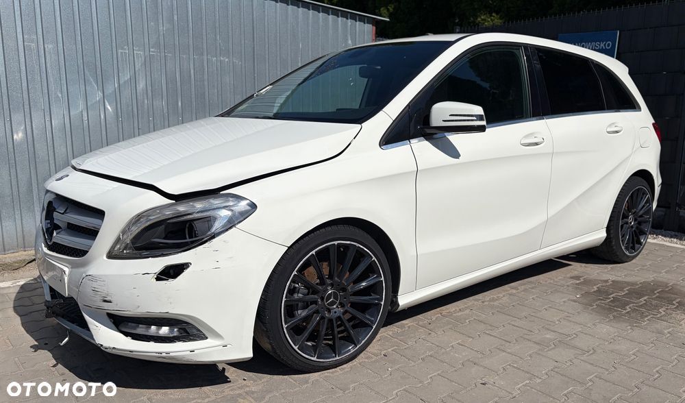 Mercedes-Benz Klasa B 180 CDI (BlueEFFICIENCY) 7G-DCT - 3