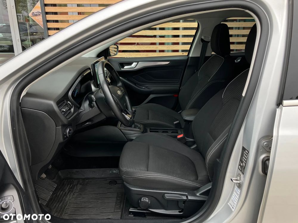 Ford Focus 1.5 EcoBlue SCR Connected - 39
