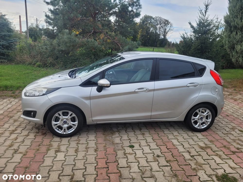 Ford Fiesta - 2