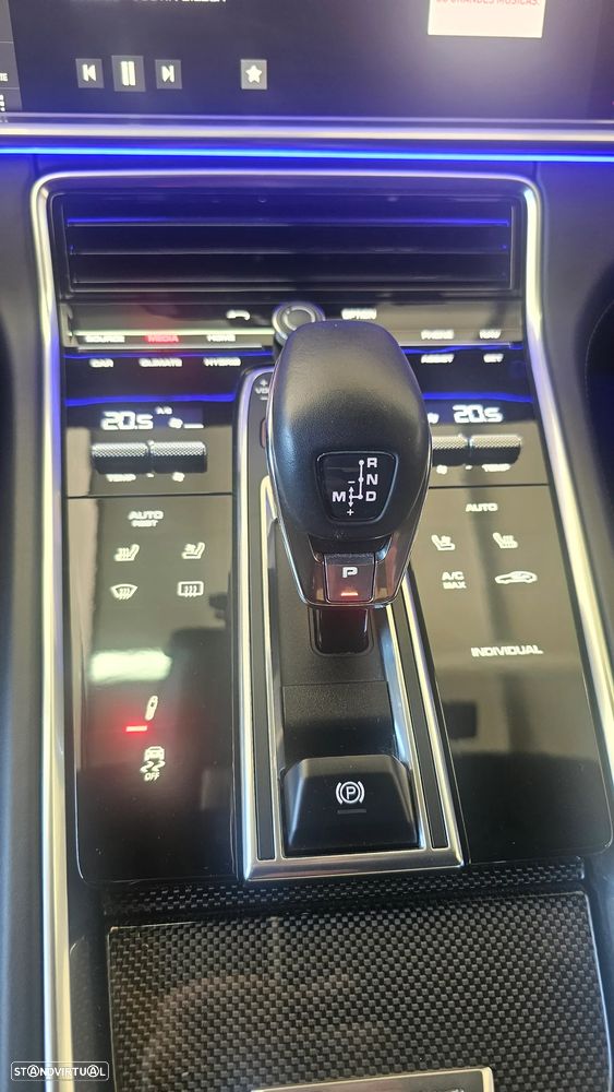 Porsche Panamera Sport Turismo - 28