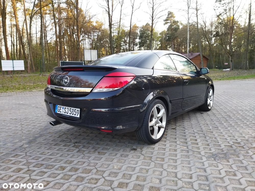 Opel Astra 1.8 Edition 111 Jahre - 5