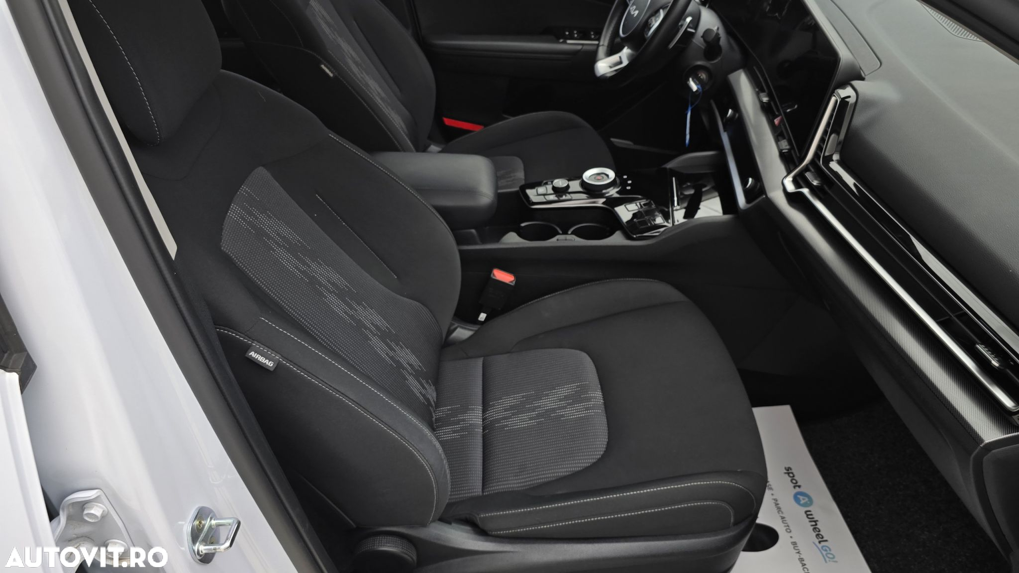 Kia Sportage 1.6 T-GDI PHEV 6AT 4x4 Style - 19