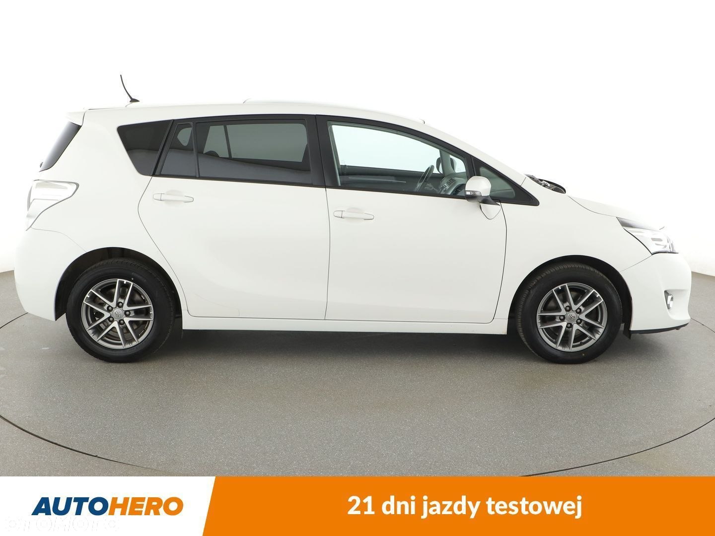 Toyota Verso - 7