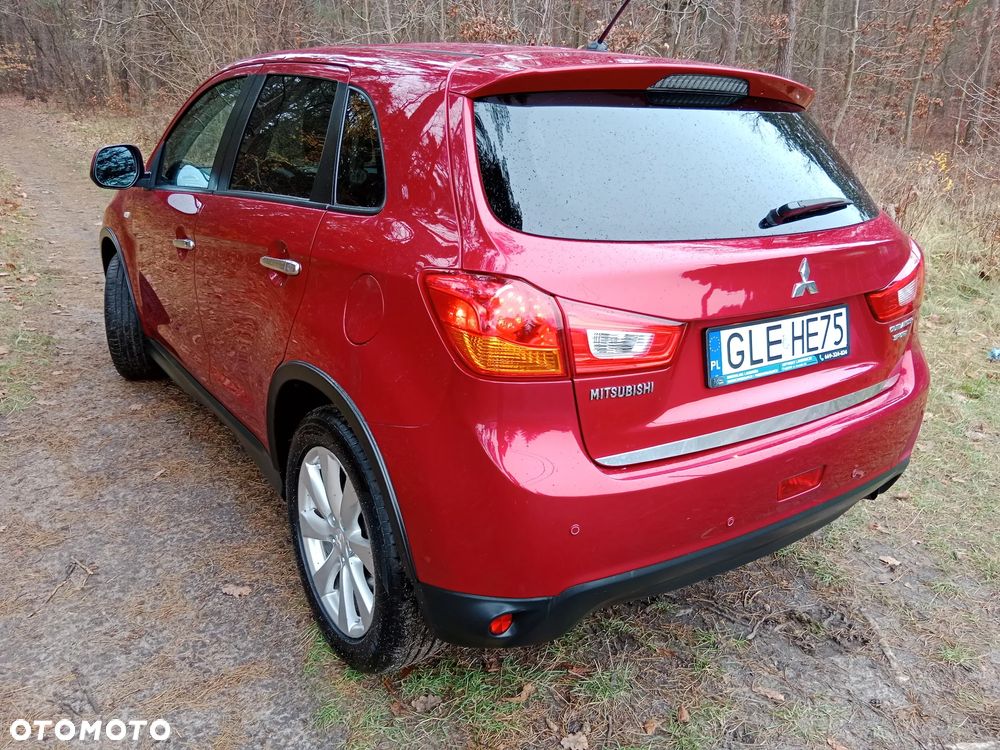Mitsubishi ASX - 10