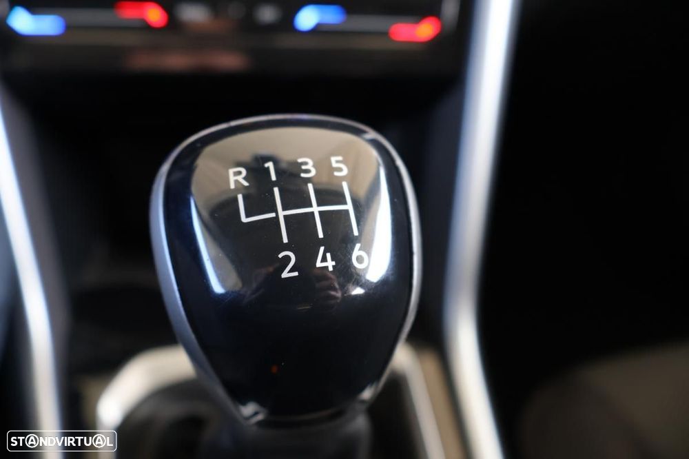 VW T-Roc 1.0 TSI Life - 21