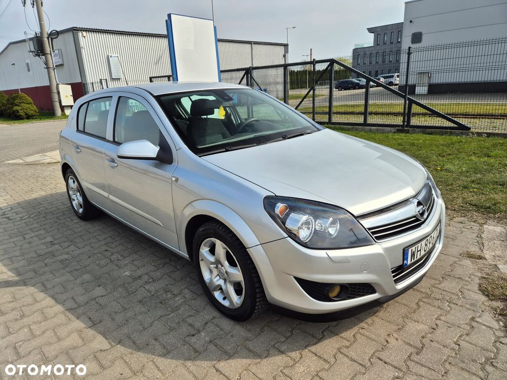 Opel Astra 1.6 Cosmo - 2