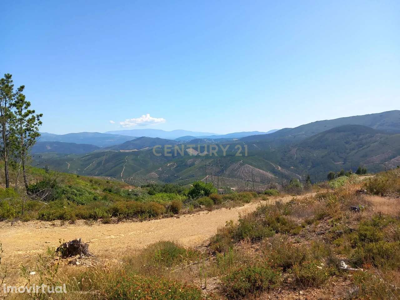 Terreno Rustico, Roqueiro - Grande imagem: 2/8