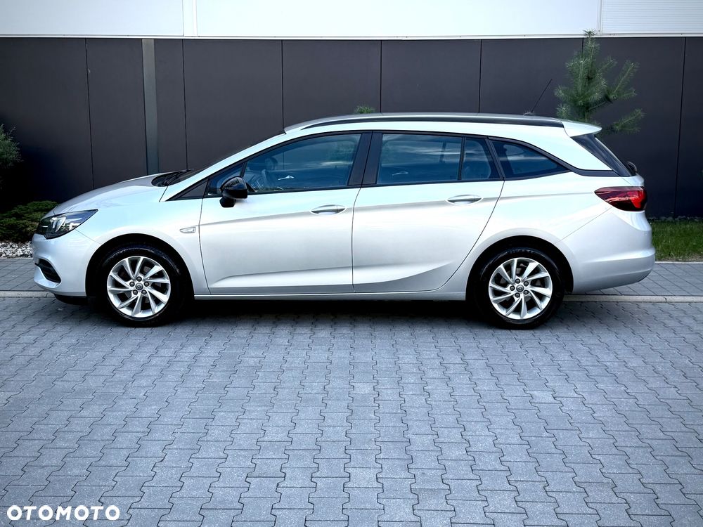 Opel Astra 1.2 T Edition S&S - 9