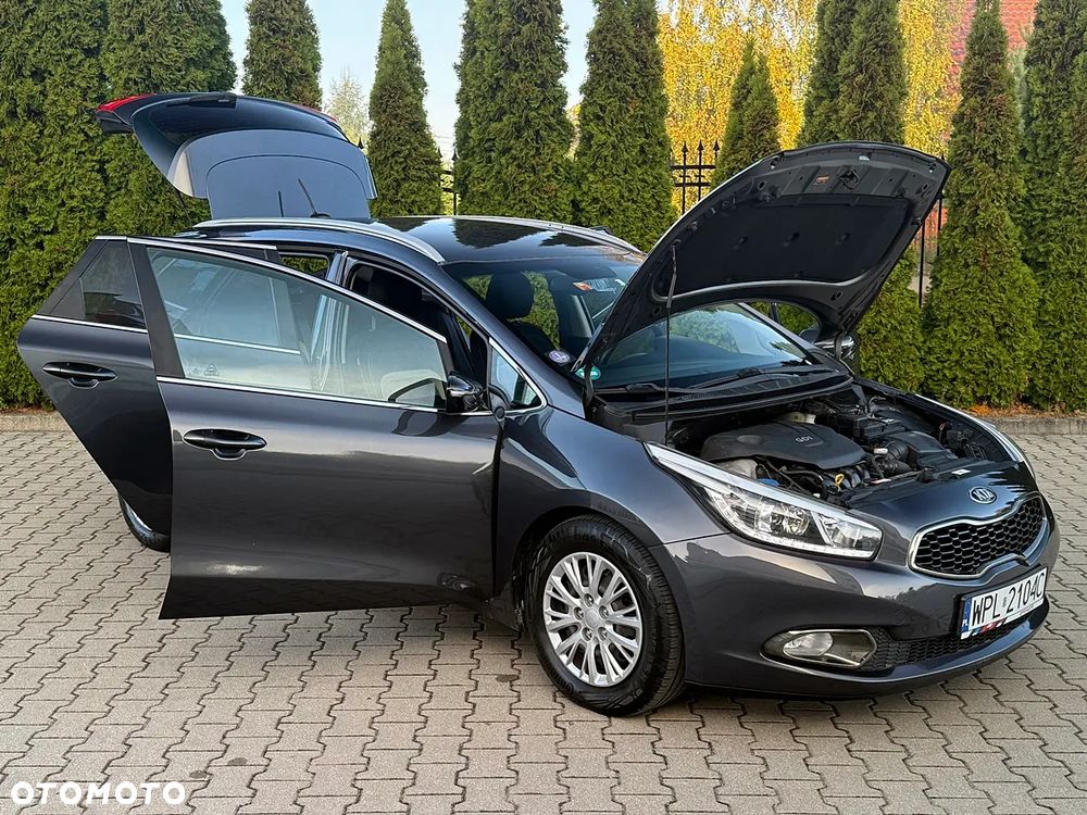 Kia Ceed 1.6 GDI Platinum Edition - 33
