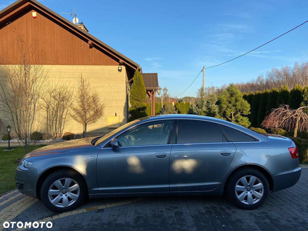 Audi A6 - 6