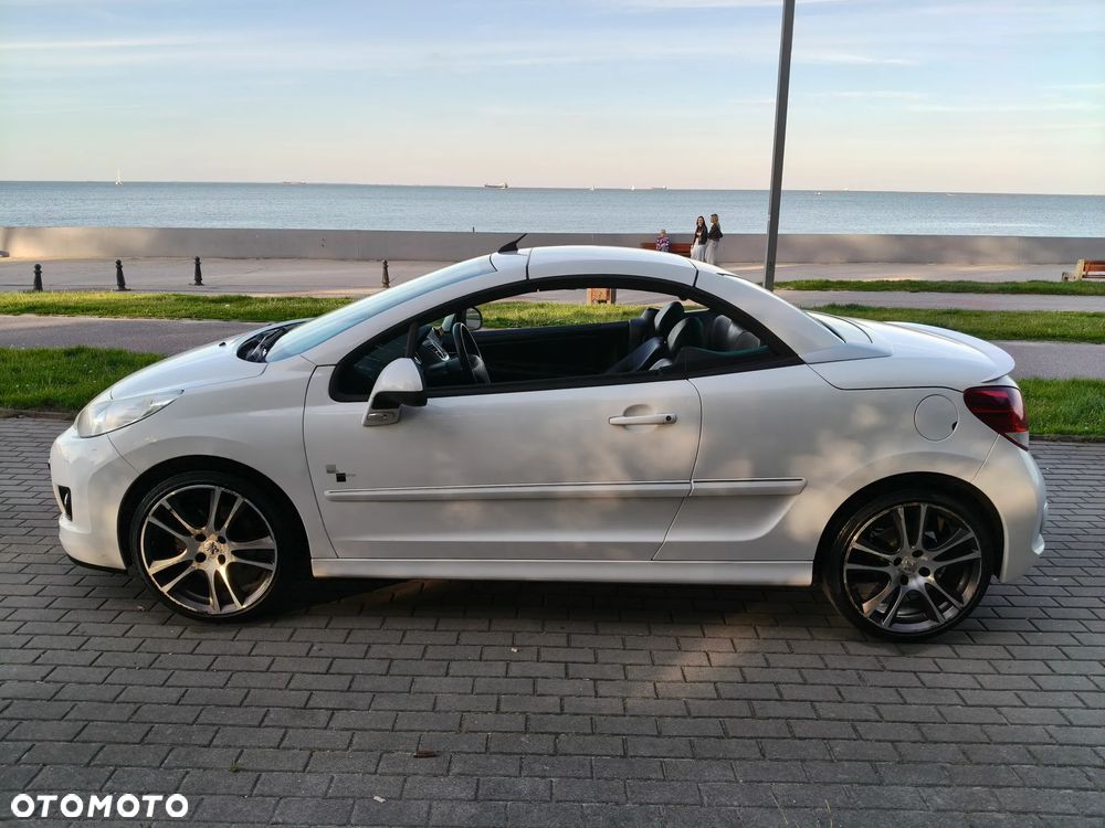 Peugeot 207 CC 155 THP Black&White Edition - 2