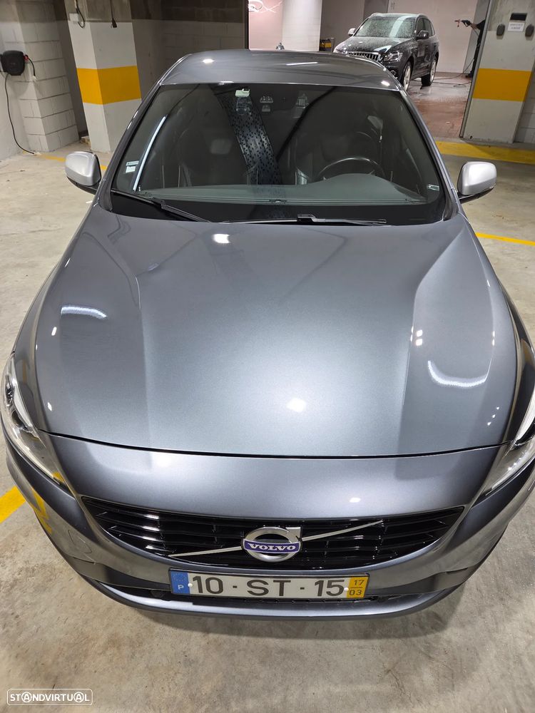 Volvo S60 2.0 D4 R-Design Momentum Geartronic - 10