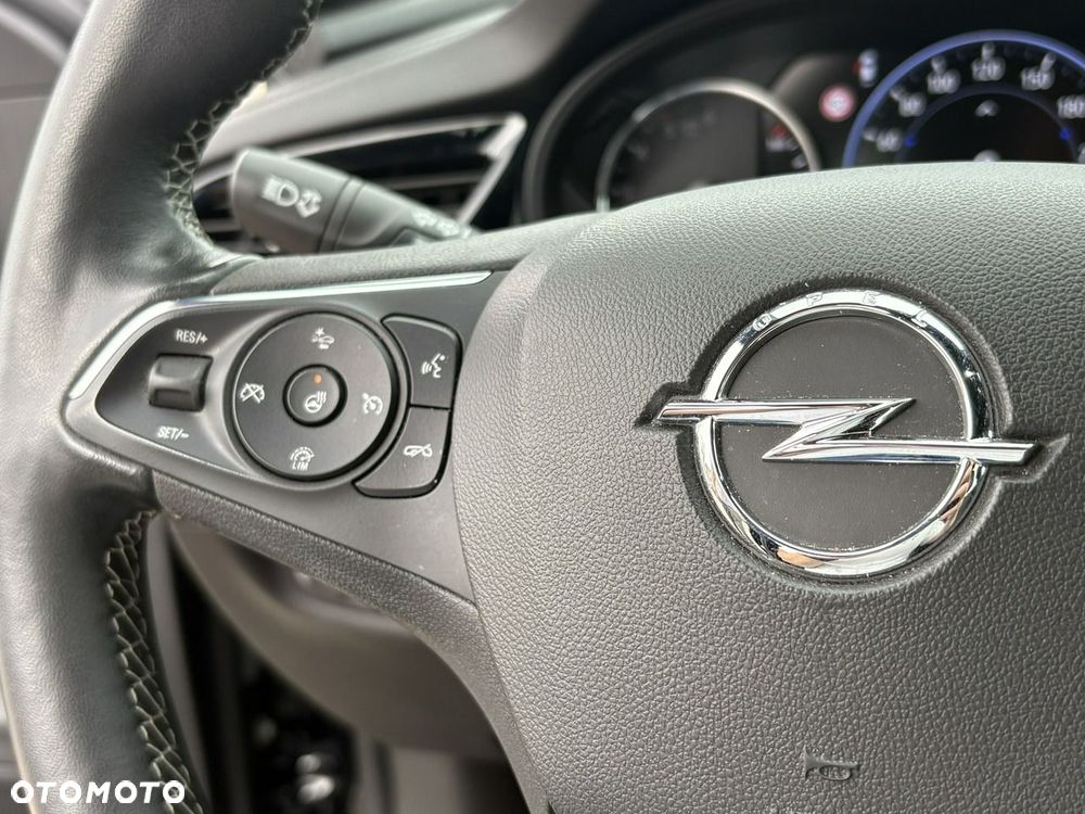 Opel Insignia 2.0 CDTI Business Elegance S&S - 26
