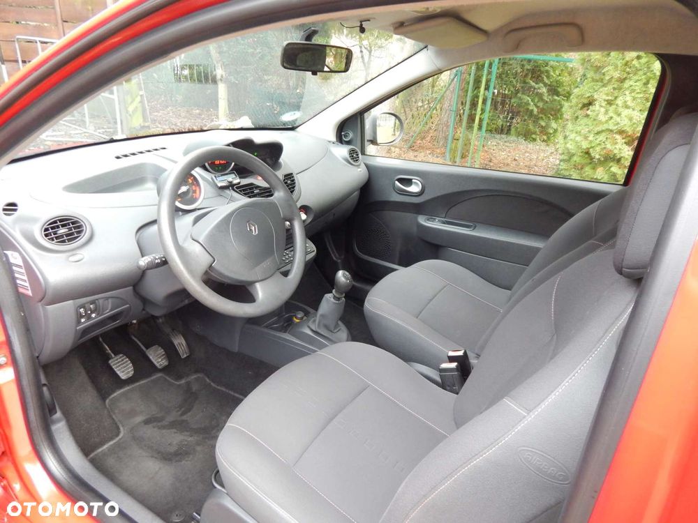 Renault Twingo 1.2 Authentique - 11