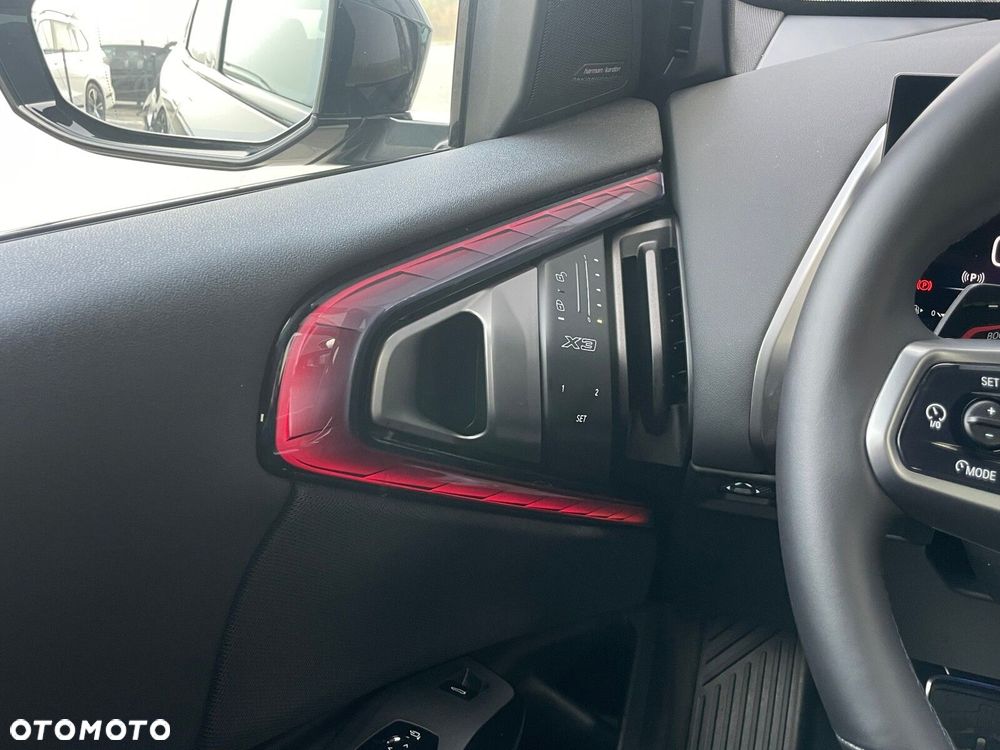 BMW X3 xDrive20d mHEV - 19