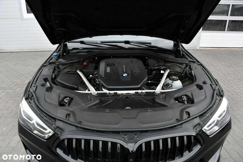 BMW Seria 8 840d xDrive - 40