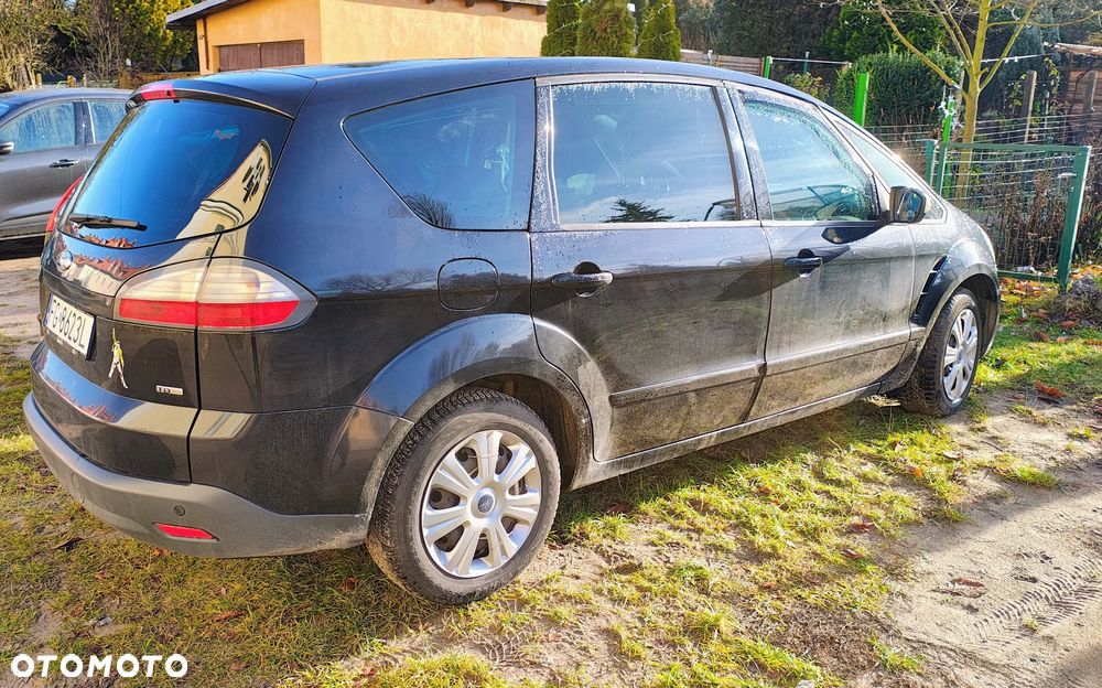 Ford S-Max - 4