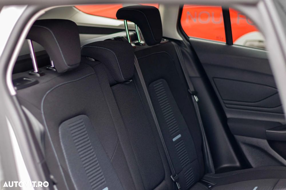 Ford Focus 1.0 EcoBoost 6MT MHEV Active X - 18