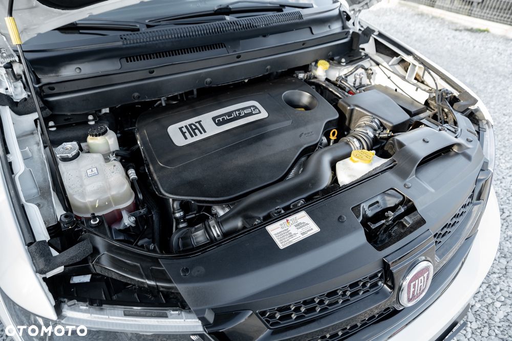 Fiat Freemont 2.0 Multijet 16V DPF Automatik Allrad Black Code - 39