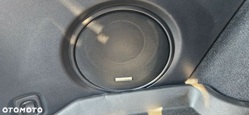 Subaru Outback 2.5i Platinum (EyeSight) Lineartronic - 33