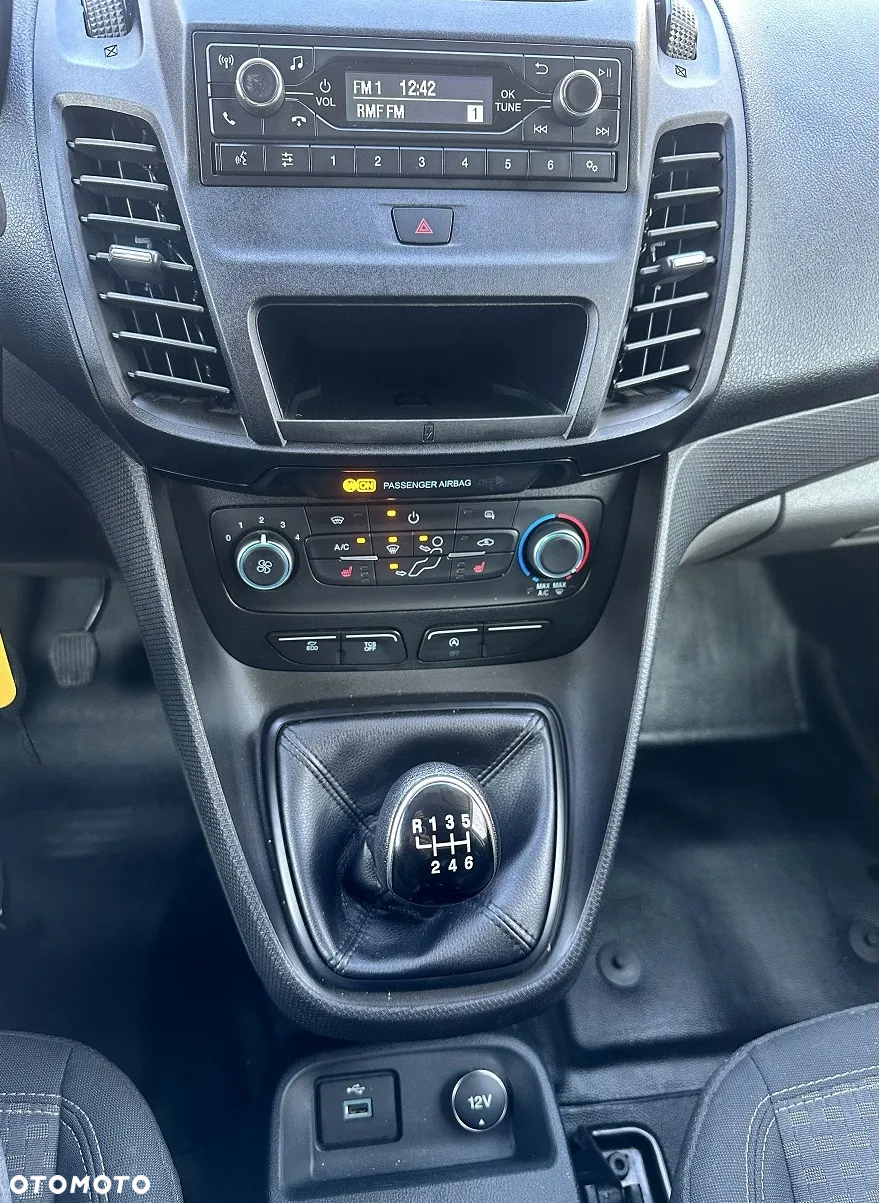 Ford TRANSIT CONNECT - 11