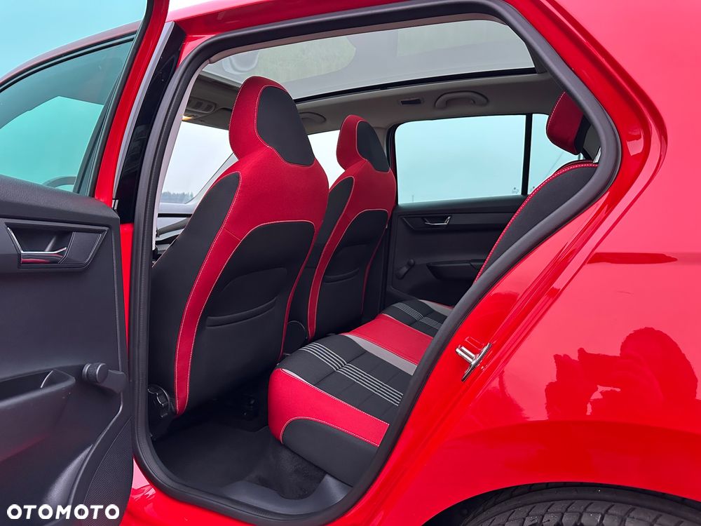 Skoda Fabia 1.2 TSI Monte Carlo - 10