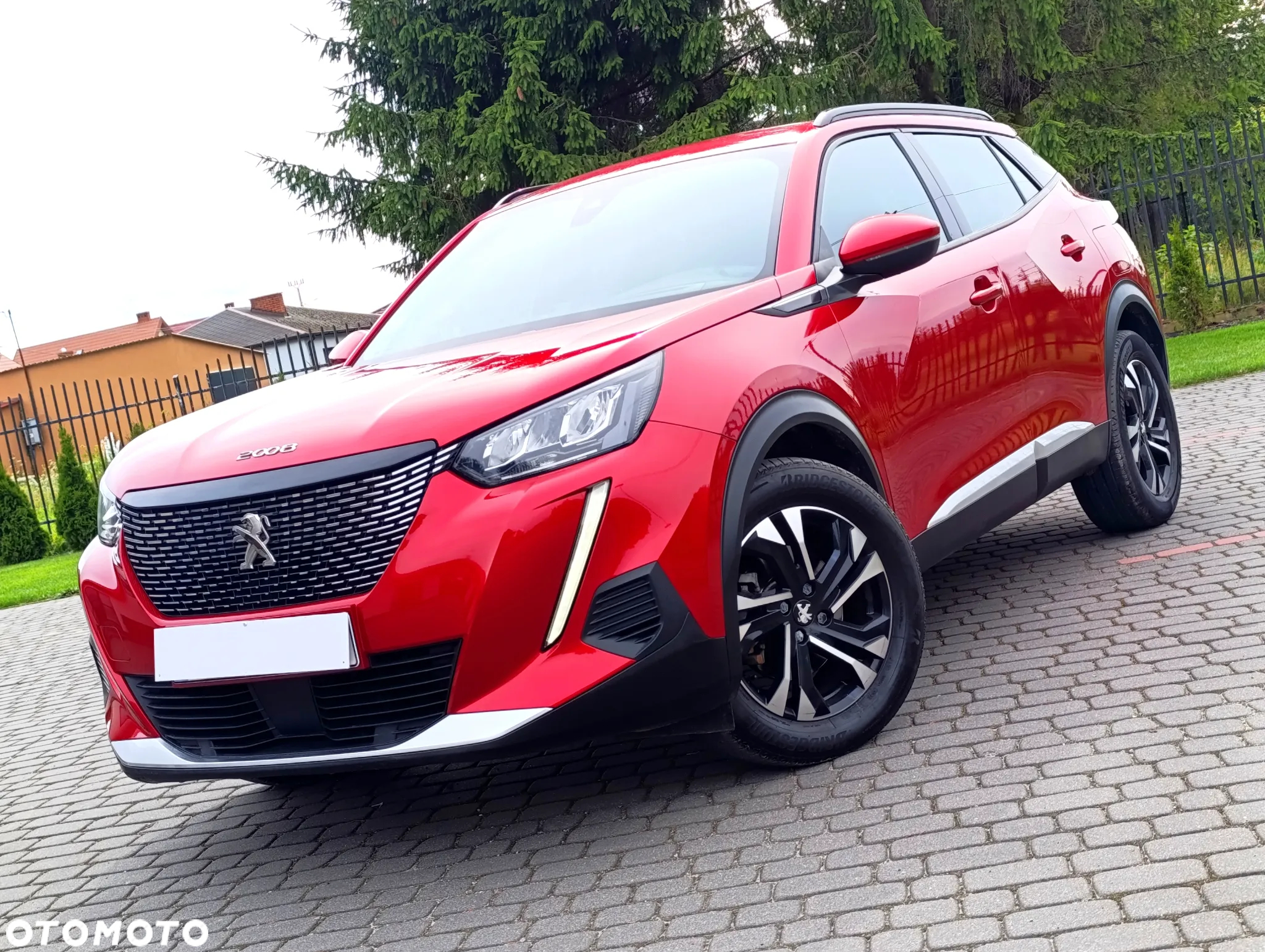 Peugeot 2008 BlueHDi 130 Allure S&S EAT8 - 7