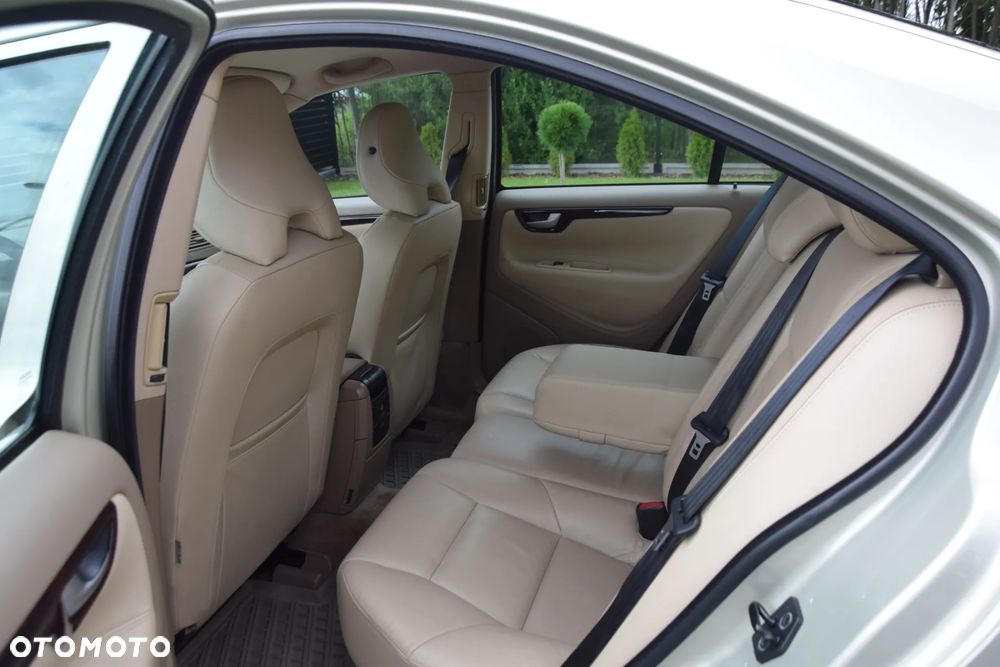 Volvo S60 - 20