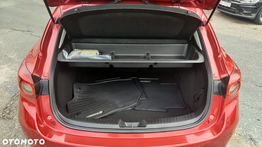 Mazda 3 2.0 Skypassion EU6 - 9
