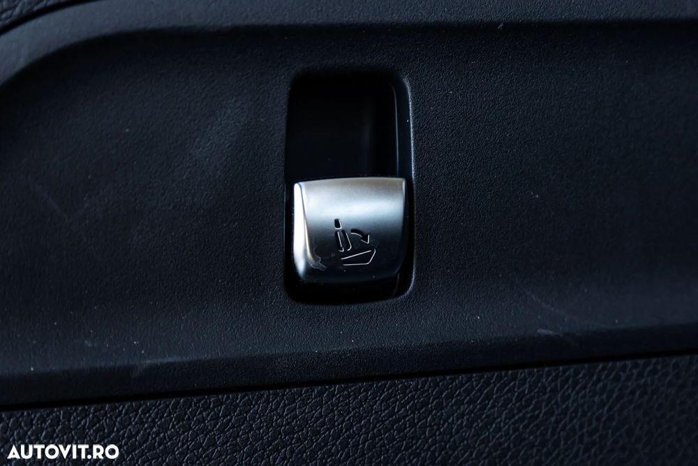 Mercedes-Benz GLC - 19