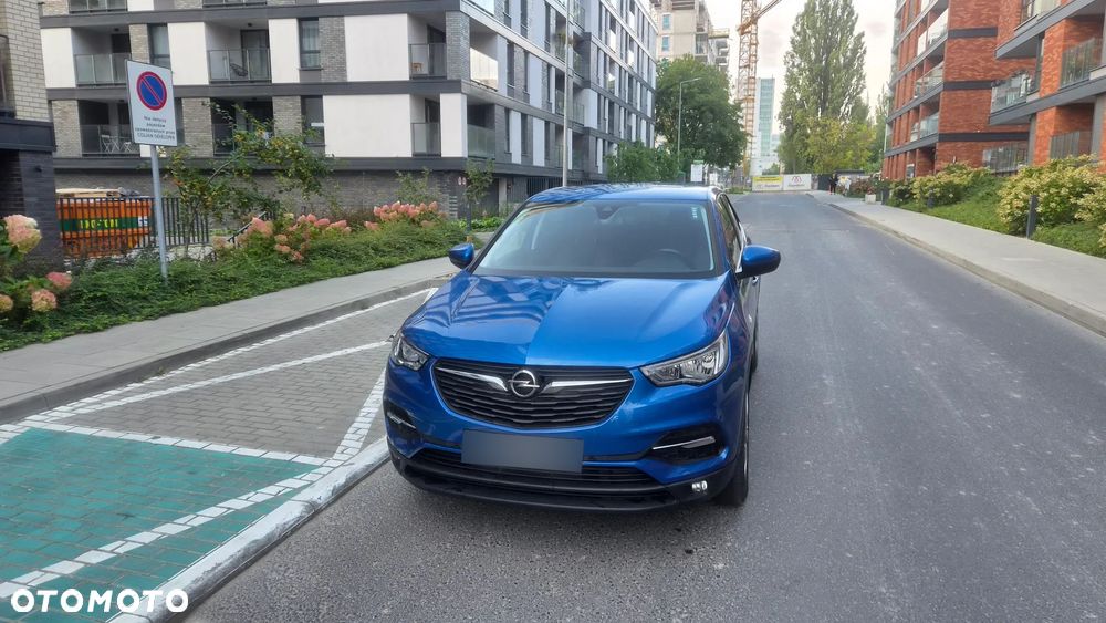 Opel Grandland X 1.2 T GPF Design&Tech S&S - 3