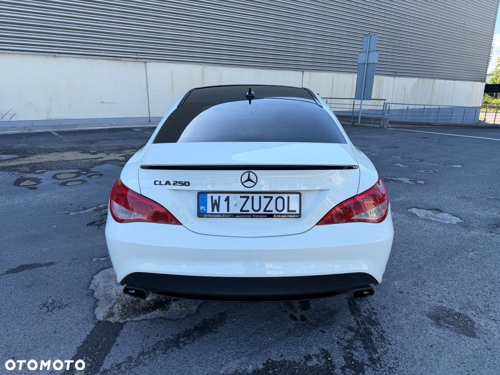 Mercedes-Benz CLA 250 4-Matic - 4