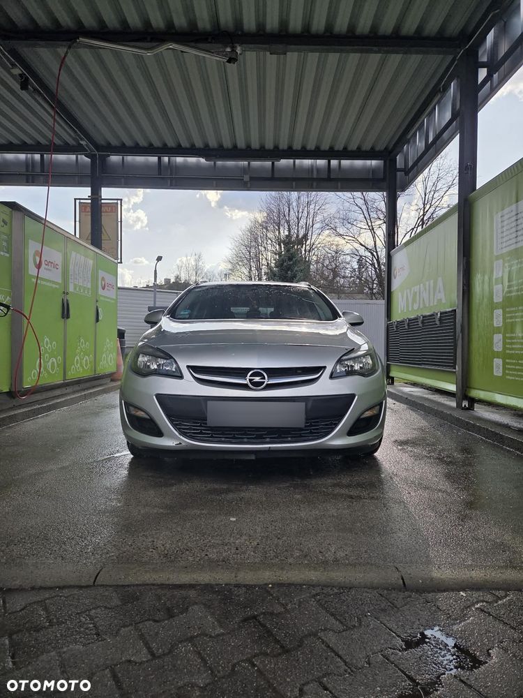 Opel Astra 1.4 T Essentia EU6 - 3