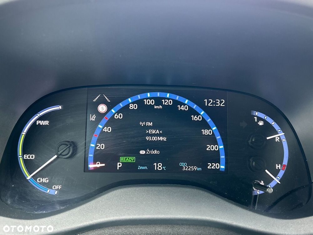 Toyota Yaris Cross Hybrid 1.5 Comfort - 16