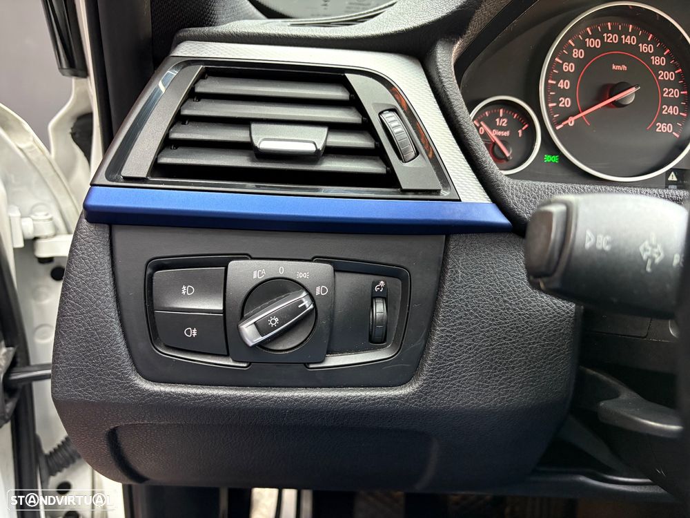 BMW 320 d xDrive Pack M - 49