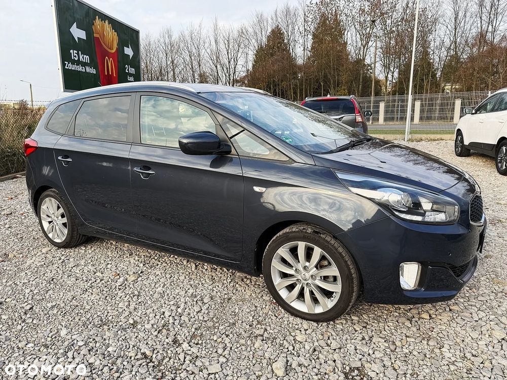 Kia Carens 1.6 GDI Fifa World Cup Edition - 12