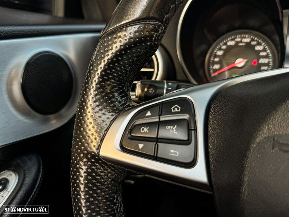 Mercedes-Benz C 220 d Aut. - 38