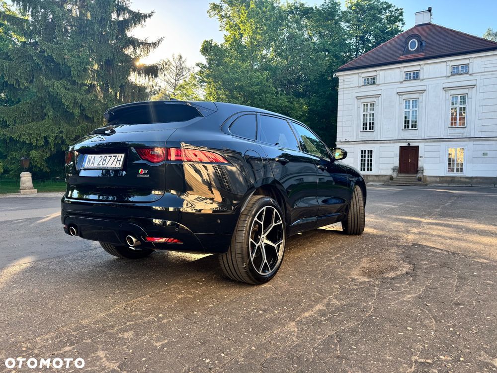 Jaguar F-Pace 3.0 V6 AWD S - 5
