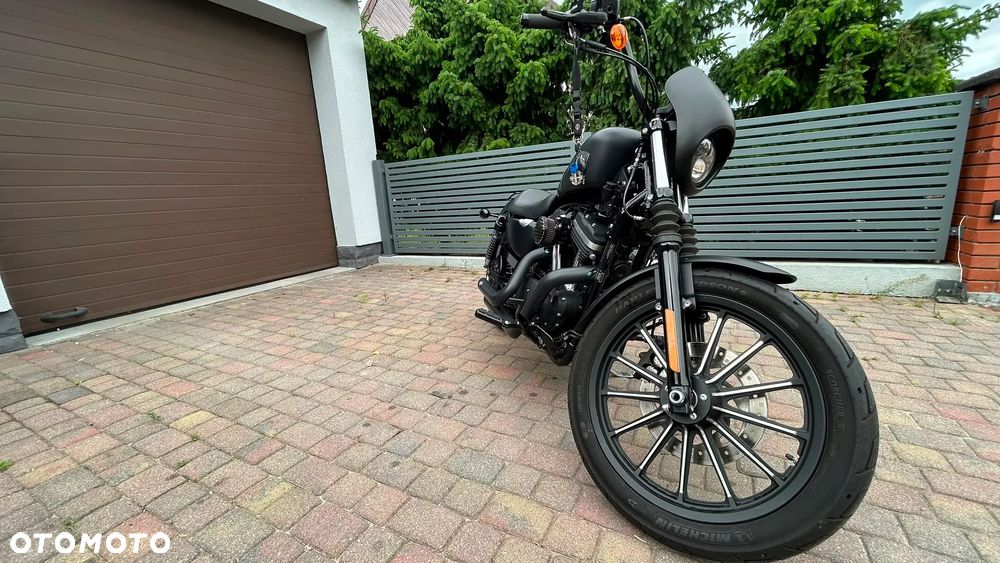 Harley-Davidson Sportster Iron 883 - 7