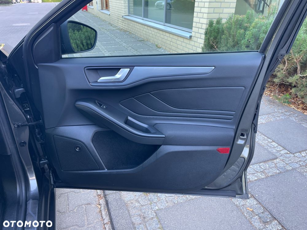 Ford Focus - 29